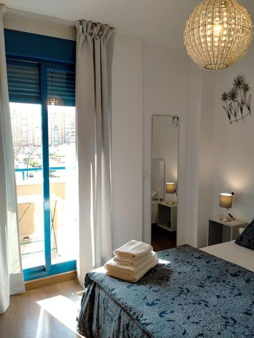 Ayala Beach Apartment Малага Екстер'єр фото