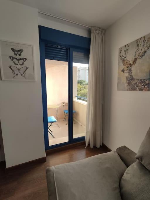 Ayala Beach Apartment Малага Екстер'єр фото