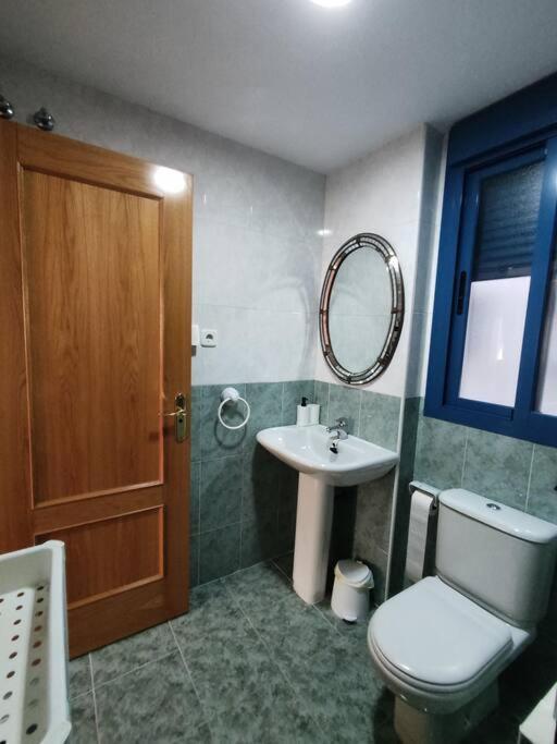 Ayala Beach Apartment Малага Екстер'єр фото