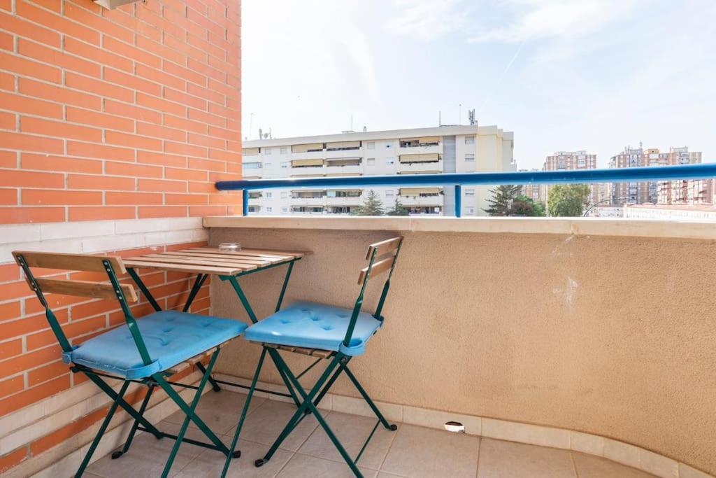 Ayala Beach Apartment Малага Екстер'єр фото