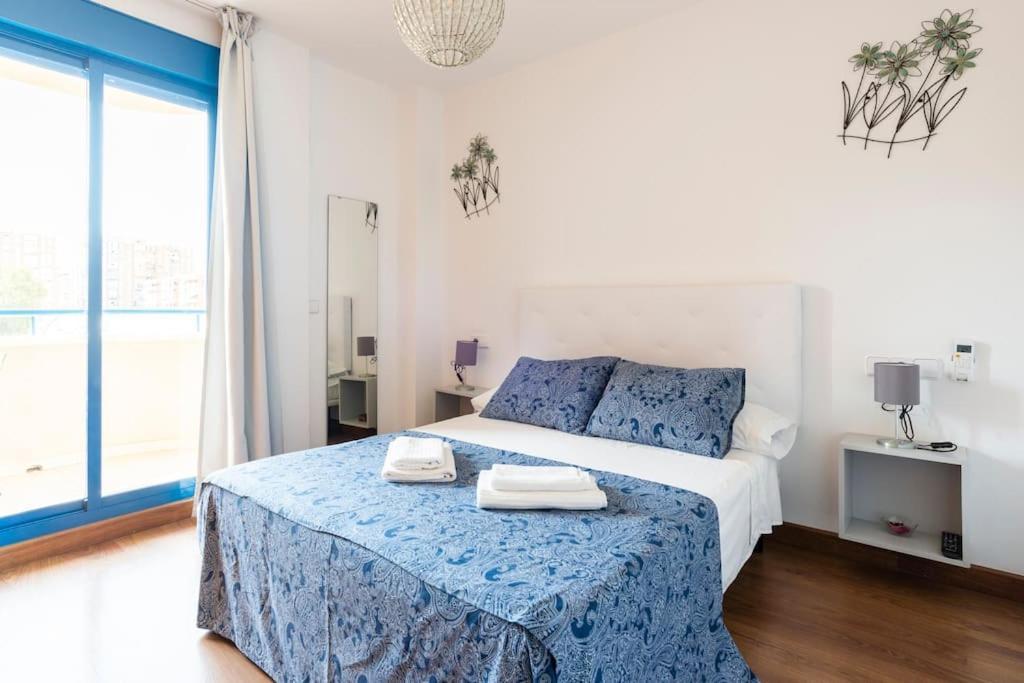 Ayala Beach Apartment Малага Екстер'єр фото